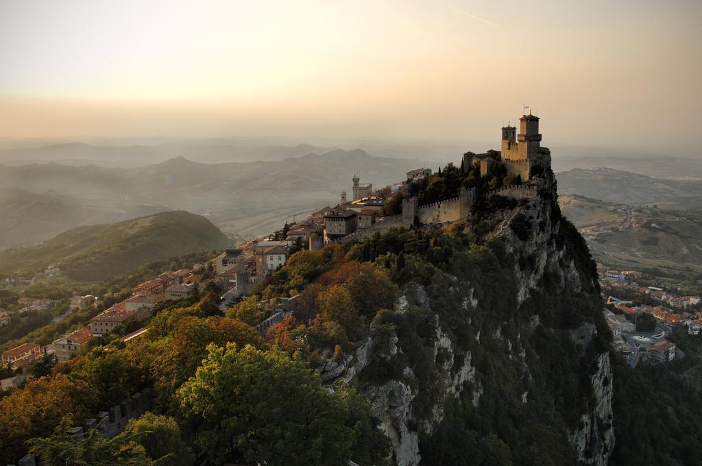 Hotel Titano San Marino Esterno foto
